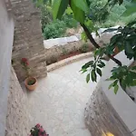 Vila Kerasia *