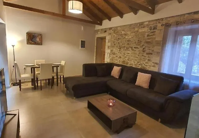 Kerasia ヴィラ Kastanéa